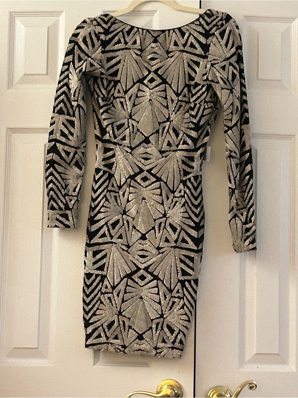 NWT Dress The Population Emery Sequin Dress M Medium Black Silver Open Back